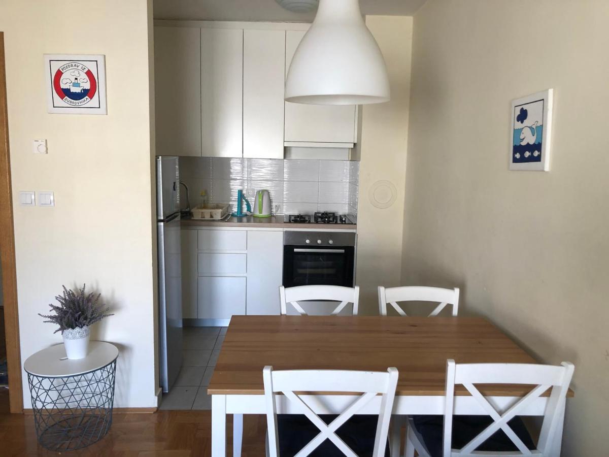 Apartment Maris - Free Parking 자그레브 외부 사진